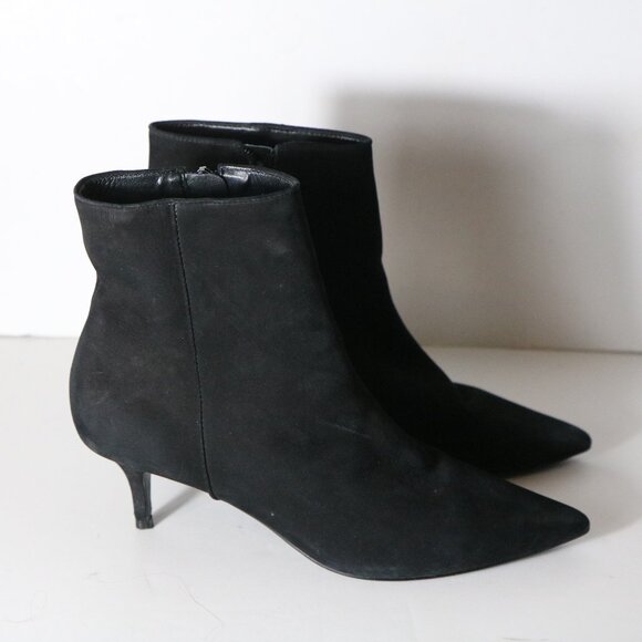 Steve Madden Motivate Suede Kitten Heel Pointed Toe Ankle Bootie 8.5 Black - Picture 1 of 8